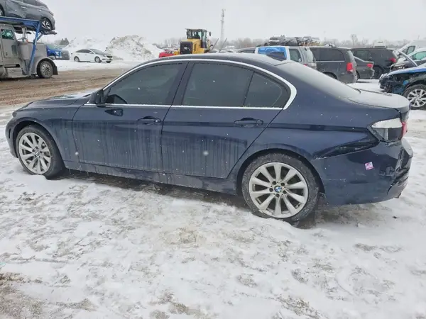 WBA8D9C30HA012251 2017 BMW 3ER - Image 2