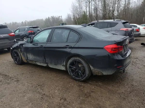 WBA8D9C31HA005681 2017 BMW 3ER - Image 2