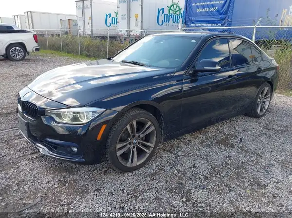 WBA8D9C31HA012095 2017 BMW 3ER - Image 2