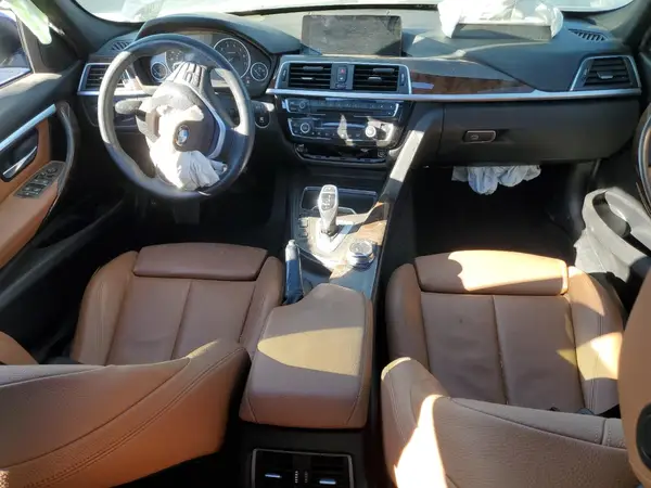 WBA8D9C32HA004247 2017 BMW 3ER - Image 8