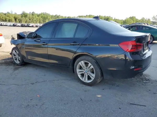 WBA8D9C33HA005231 2017 BMW 3ER - Image 2