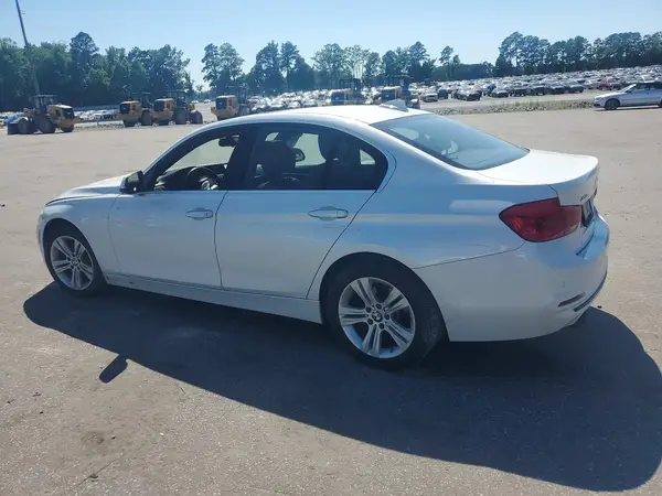 WBA8D9C34HA004881 2017 BMW 3ER - Image 2