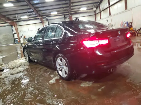 WBA8D9C35HA004436 2017 BMW 3ER - Image 2