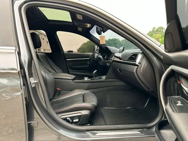 WBA8D9C35HA005439 2017 BMW 3ER - Image 8