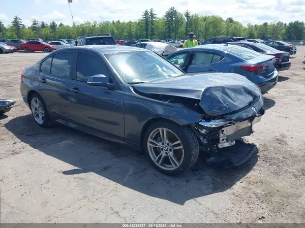 WBA8D9C36HA012254 2017 BMW 3ER - Image 1