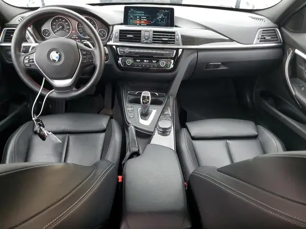 WBA8D9C37HA012084 2017 BMW 3ER - Image 8