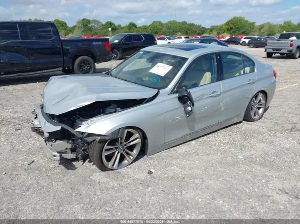 WBA8D9C38HA005306 2017 BMW 3ER - Image 2