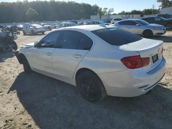 WBA8D9C39HA004858 2017 BMW 3ER - Image 2