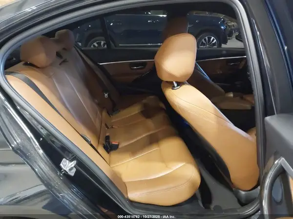 WBA8D9C39HA005007 2017 BMW 3ER - Image 8