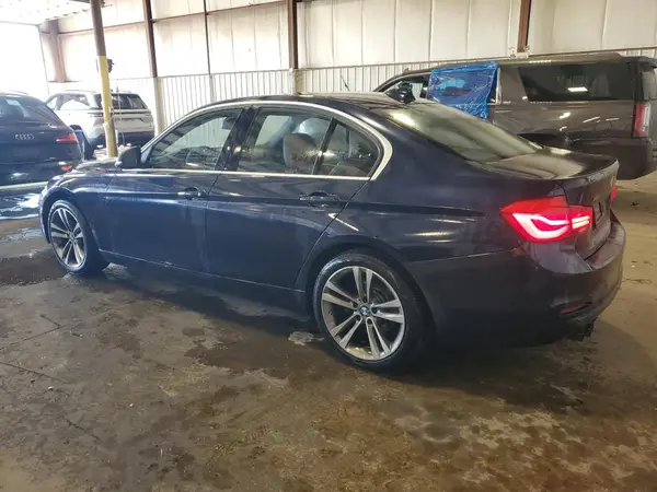 WBA8D9C39HA011468 2017 BMW 3ER - Image 2
