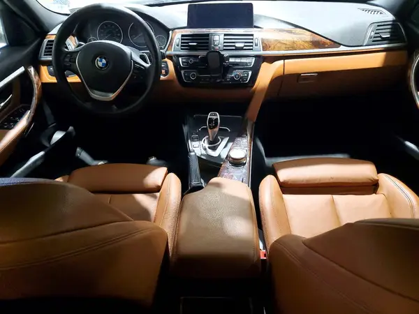 WBA8D9C3XHA004481 2017 BMW 3ER - Image 8
