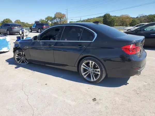 WBA8D9C3XHA011916 2017 BMW 3ER - Image 2