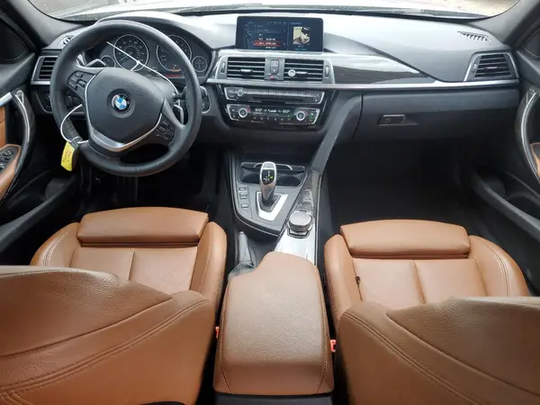 WBA8D9C50HK677629 2017 BMW 3ER - Image 8
