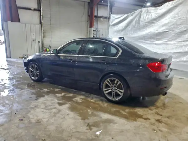 WBA8D9C50HK677887 2017 BMW 3ER - Image 2