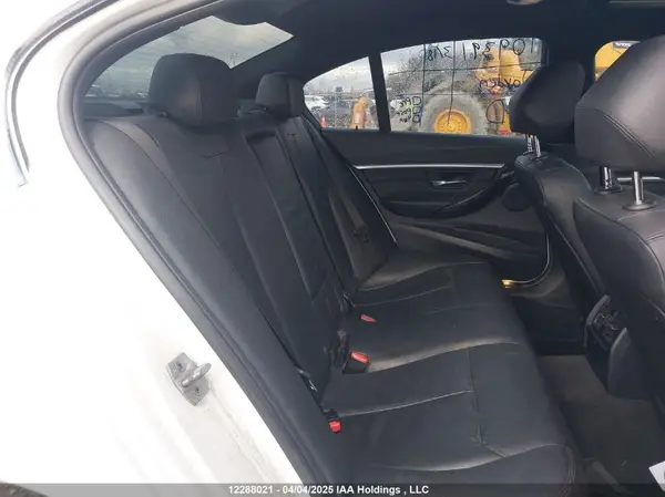WBA8D9C50HK894243 2017 BMW 3ER - Image 8