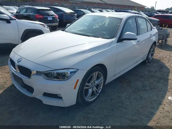 WBA8D9C50JA013777 2018 BMW 3ER - Image 2
