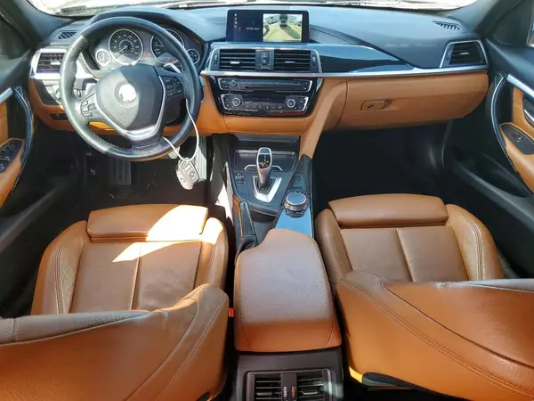 WBA8D9C50JA608211 2018 BMW 3ER - Image 8