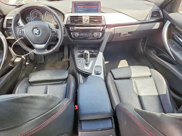 WBA8D9C50JA614168 2018 BMW 3ER - Image 8