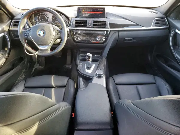 WBA8D9C50JA614946 2018 BMW 3ER - Image 8