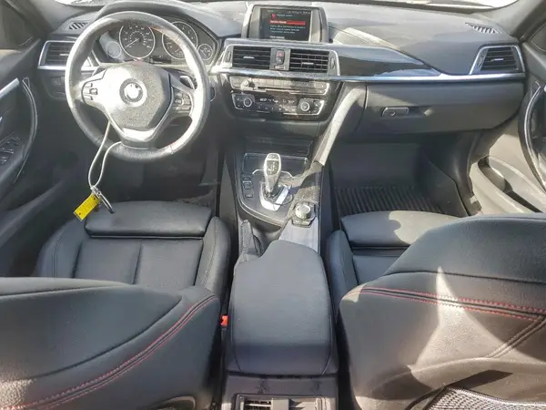WBA8D9C50JA616325 2018 BMW 3ER - Image 8