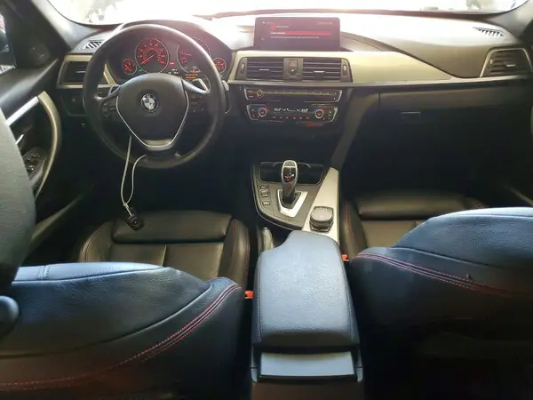 WBA8D9C50JEM32849 2018 BMW 3ER - Image 8