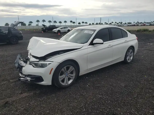 WBA8D9C51JEM31600 2018 BMW 3ER - Image 1