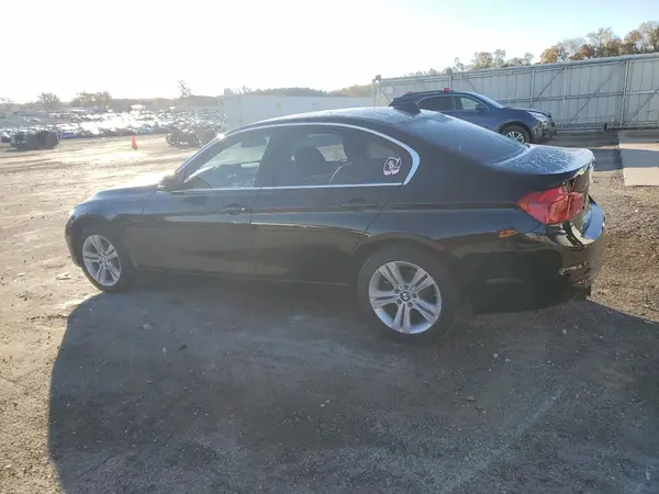 WBA8D9C51JEM31788 2018 BMW 3ER - Image 2