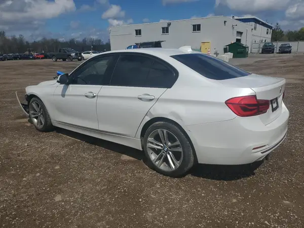 WBA8D9C51JEM33900 2018 BMW 3ER - Image 2