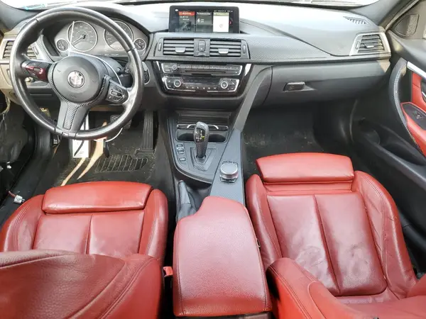 WBA8D9C52JEB35097 2018 BMW 3ER - Image 8