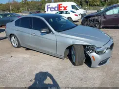 WBA8D9C52JEM33257 2018 BMW 3ER