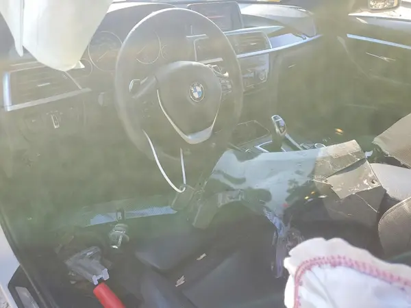 WBA8D9C52JEM34019 2018 BMW 3ER - Image 8