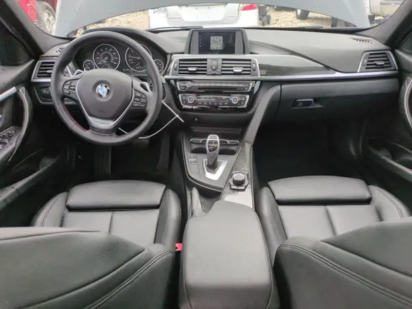 WBA8D9C53JEM33610 2018 BMW 3ER - Image 8