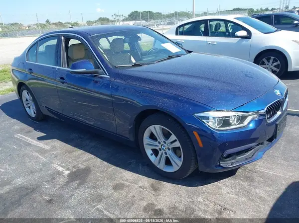 WBA8D9C53JEM33929 2018 BMW 3ER - Image 1