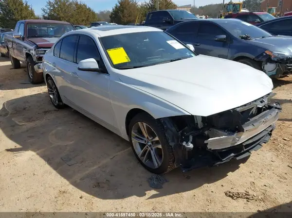 WBA8D9C53JEM34028 2018 BMW 3ER - Image 1