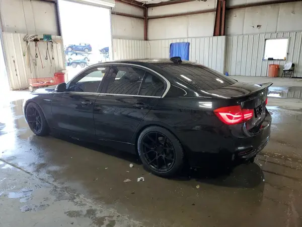 WBA8D9C54HK894116 2017 BMW 3ER - Image 2