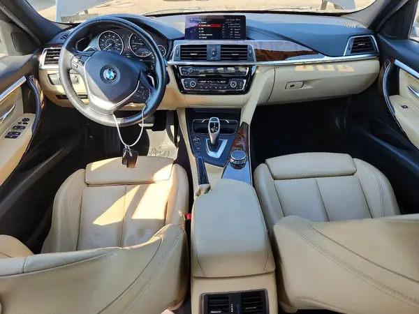 WBA8D9C54JA607806 2018 BMW 3ER - Image 8