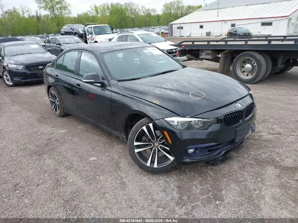 WBA8D9C54JA616120 2018 BMW 3ER - Image 1