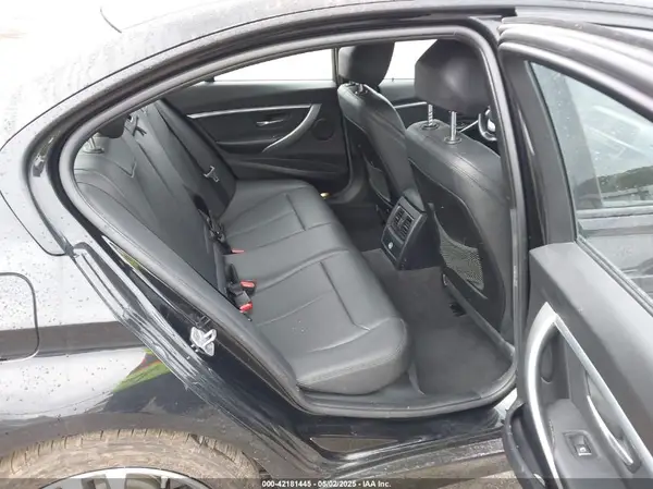 WBA8D9C54JA616120 2018 BMW 3ER - Image 8