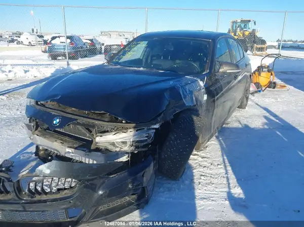 WBA8D9C54JEM31994 2018 BMW 3ER - Image 2