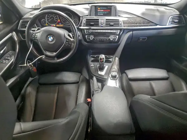 WBA8D9C54JEM33311 2018 BMW 3ER - Image 8