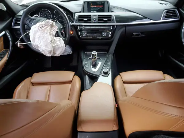 WBA8D9C54JEM34006 2018 BMW 3ER - Image 8
