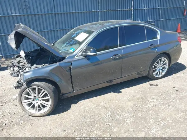 WBA8D9C54JEM35009 2018 BMW 3ER - Image 2