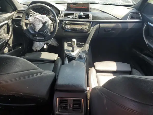 WBA8D9C55JEB35739 2018 BMW 3ER - Image 8