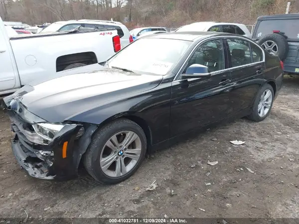 WBA8D9C55JEM31633 2018 BMW 3ER - Image 2