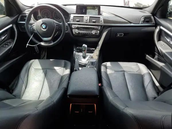 WBA8D9C55JEM31695 2018 BMW 3ER - Image 8