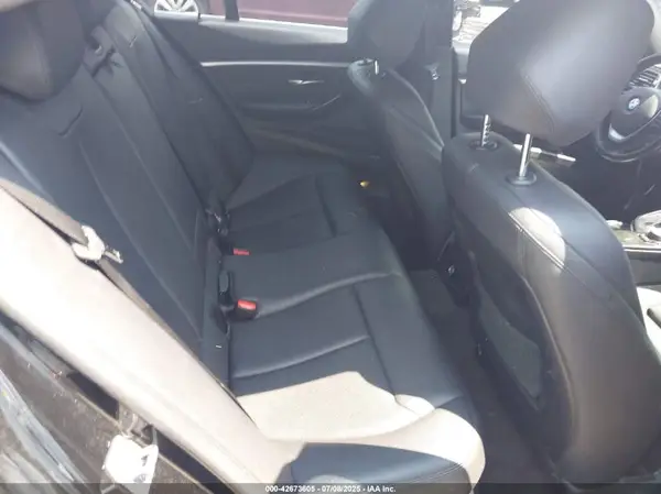 WBA8D9C55JEM34368 2018 BMW 3ER - Image 8
