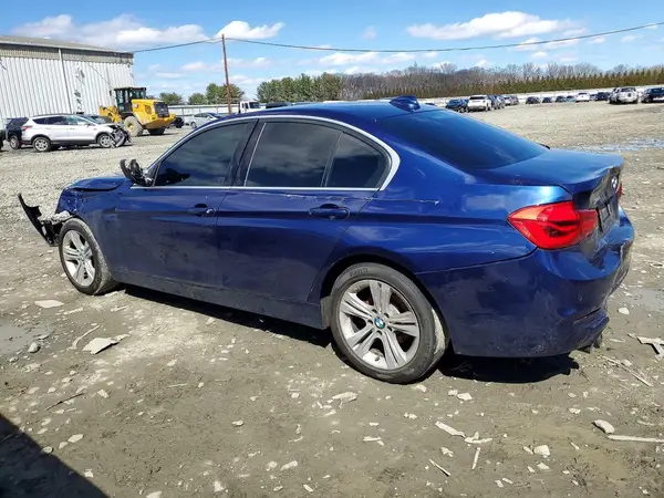 WBA8D9C56HA003703 2017 BMW 3ER - Image 2
