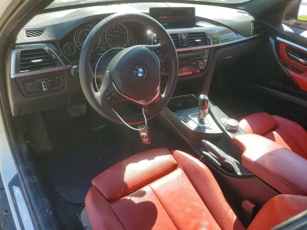 WBA8D9C56JA614241 2018 BMW 3ER - Image 8