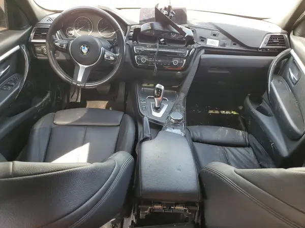 WBA8D9C56JA614918 2018 BMW 3ER - Image 8