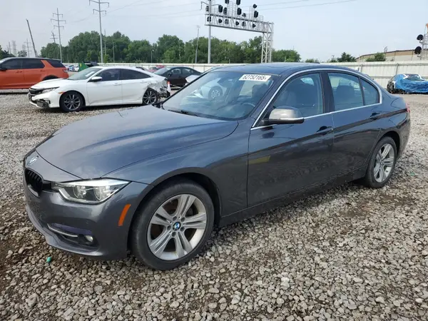 WBA8D9C56JEB35605 2018 BMW 3ER - Image 1